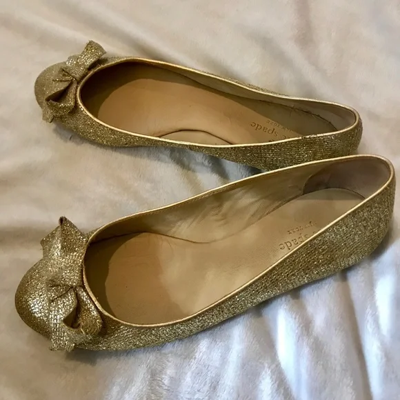 Gold Kate Spade ballet flats - Picture 1 of 3